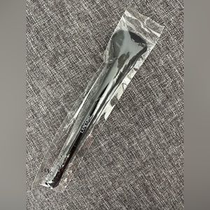 NWOT-Lancôme makeup brush-brand new
